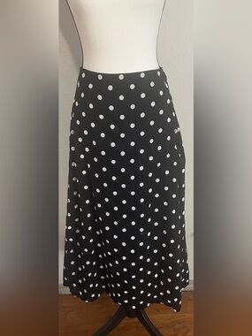 Classic Black and White Polka Dot Midi Skirt